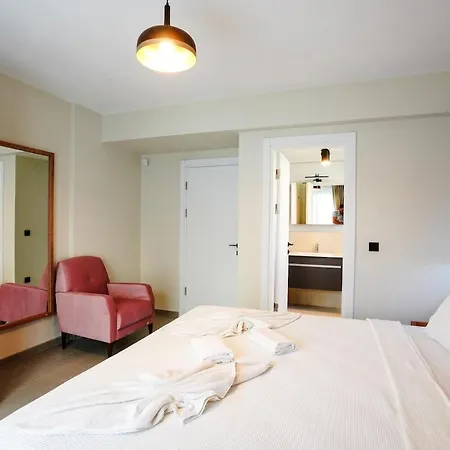 Kardelen Sleep 10 En Private Pool Villa