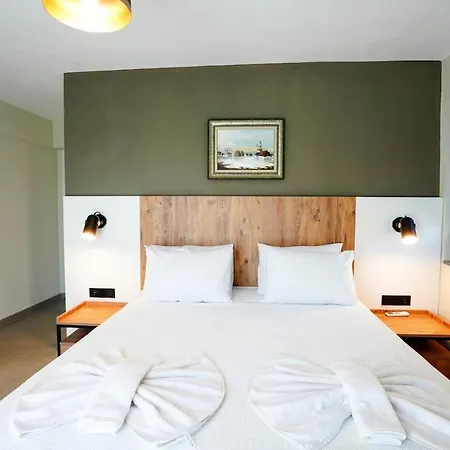 Kardelen Sleep 10 En Private Pool Villa *